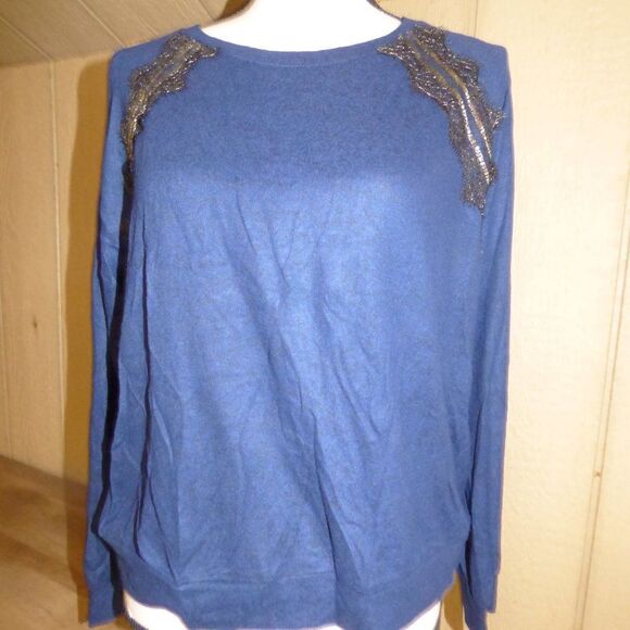Ultra Flirt Junior’s Lace Trim Reglan  Pullover S - Picture 3 of 8